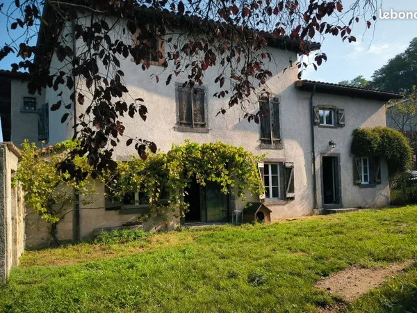 Colocation dans grande maison à la campagne 