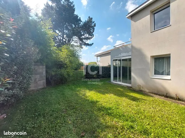 Appartement 4 pièces 85 m² 