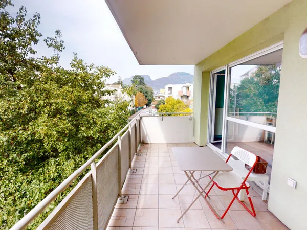 T2 de 52 m² avec terrasse 