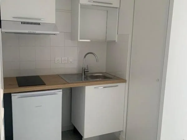 Studio 1 pièce 31 m² 