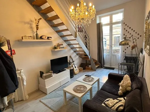 Duplex meublé 40m² métro Jeanne d'Arc 