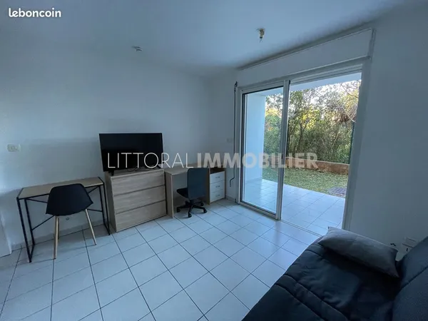 Appartement 1 pièce 19 m² 