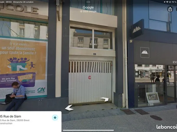 Centre siam parking dans garage fermé 