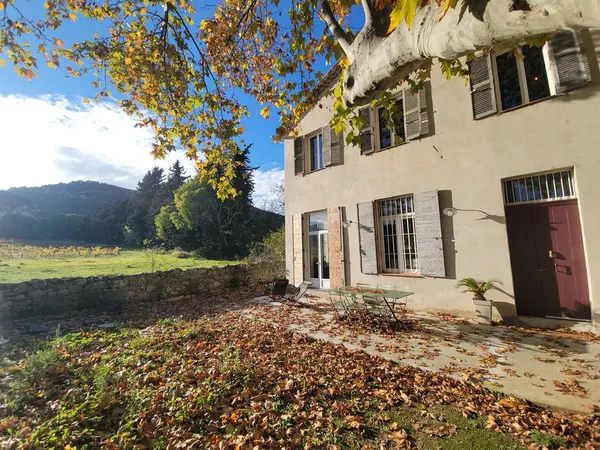 Maison de luxe 4 pièces 145 m² 