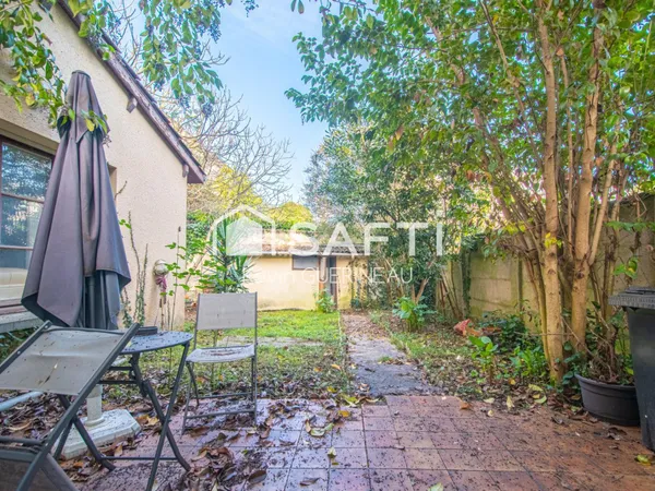 Echoppe T4 de 88m2 de plain pied et jardin au Chartrons 