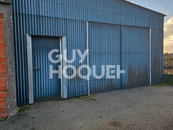 Parking/box 36 m² LA BOUSSAC 