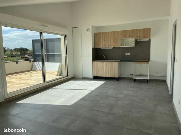 Location T4 avec terrasse + Double Box - Résidence neuve - Labège 
