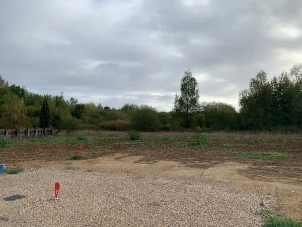 Terrain 550 m² 
