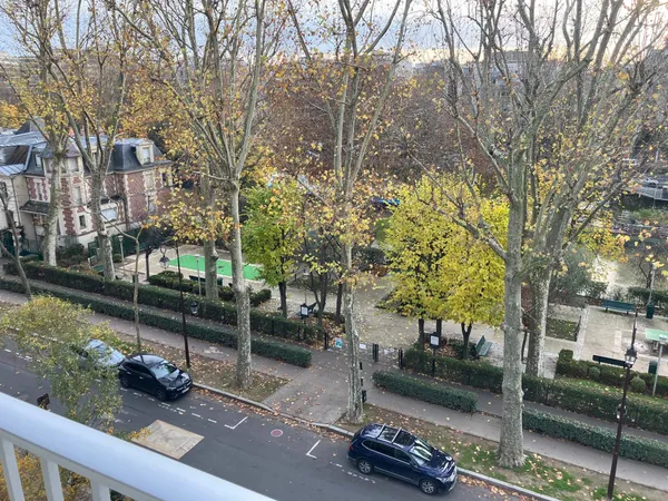 Ile de la Jatte / Appartement 5P sans vis à vis 