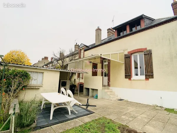 Maison 6 pièces 102 m² 