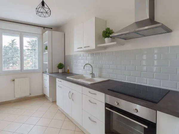 Appartement 3 pièces 74 m² 