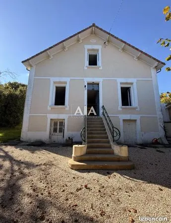 Maison 5 pièces 151 m² 