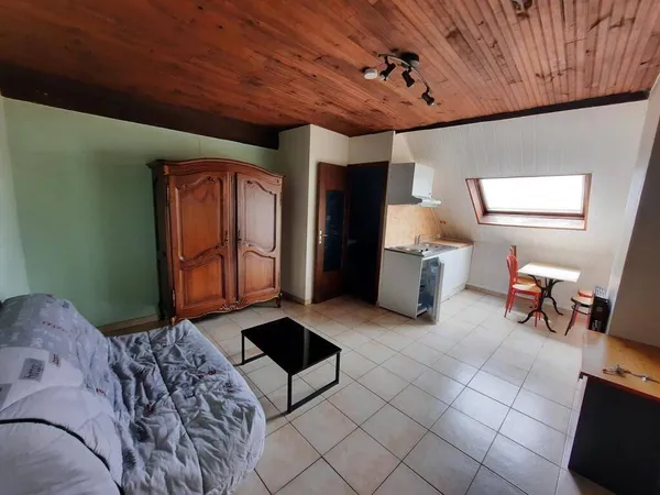 Studio 1 pièce 20 m² 