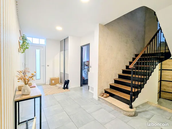 Maison 5 pièces 175 m² 