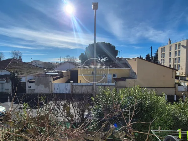 Grand studio cabine à louer au Grau d'Agde 