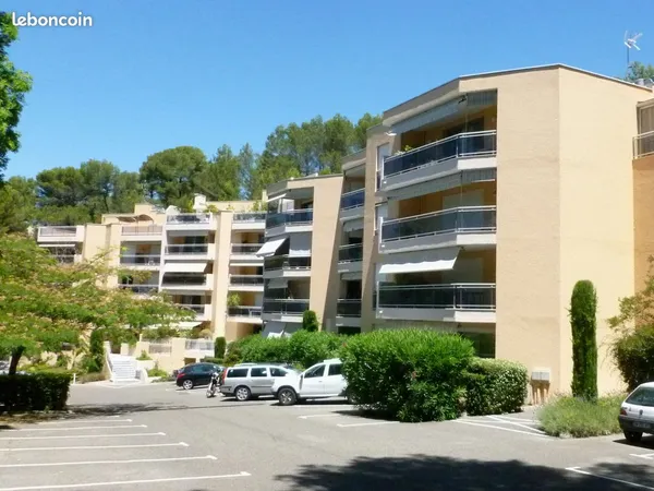 APPARTEMENT STANDING 4-5 PIÈCES 115m2 A CARNOUX 13470 