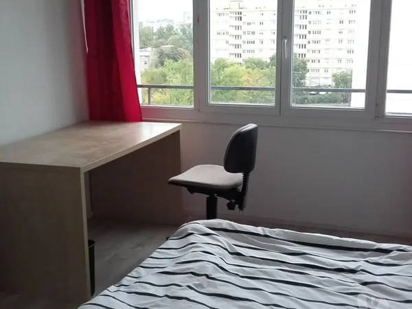 Esplanade chambre meublée proche universités 