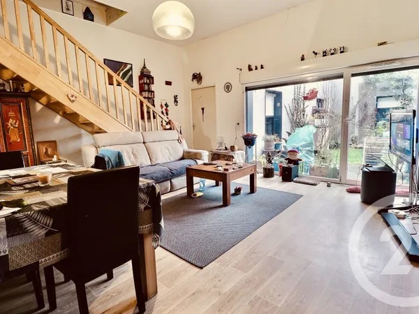 Maison 5 pièces 109 m² 