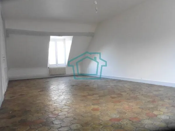 Studio 1 pièce 38 m² 
