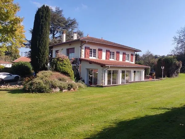 Maison traditionnelle 6 pièces 
