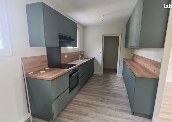 Appartement 4 pièces 81 m² 