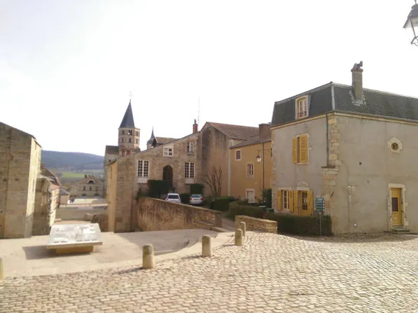 Maison 6 pièces 180 m² 