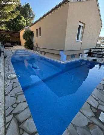 Villa 4 pièces 77 m² 