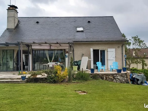 Maison 5 pièces 150 m² 