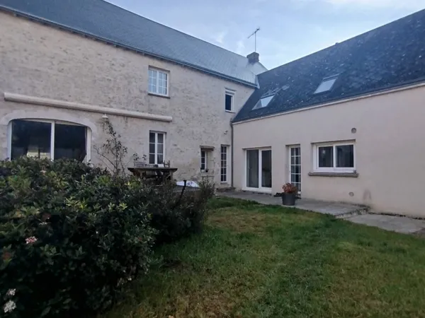 Maison 12 pièces 279 m² 