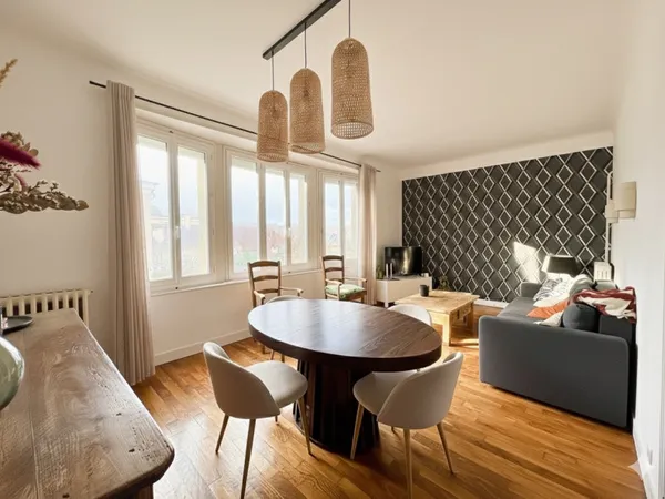 Appartement 4 pièces 85 m² 