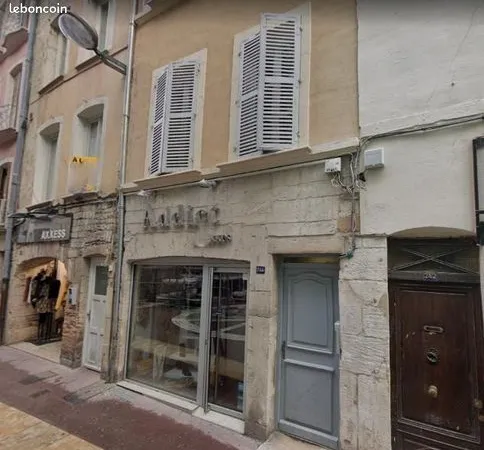 Boutique 30 m² 