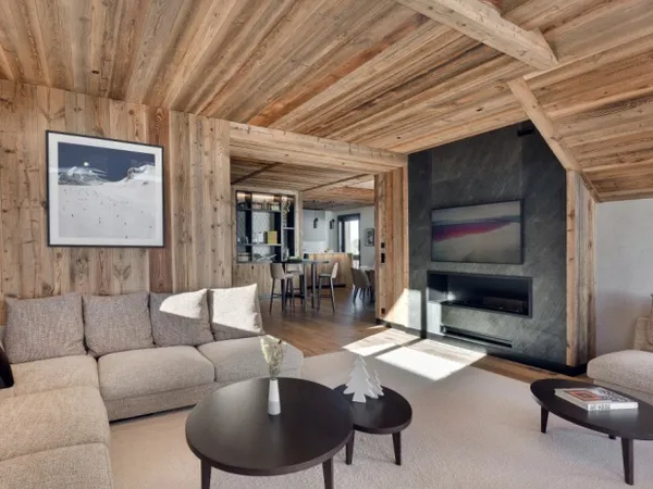 MERIBEL - DE GRANDS ESPACES SKIS AUX PIEDS 