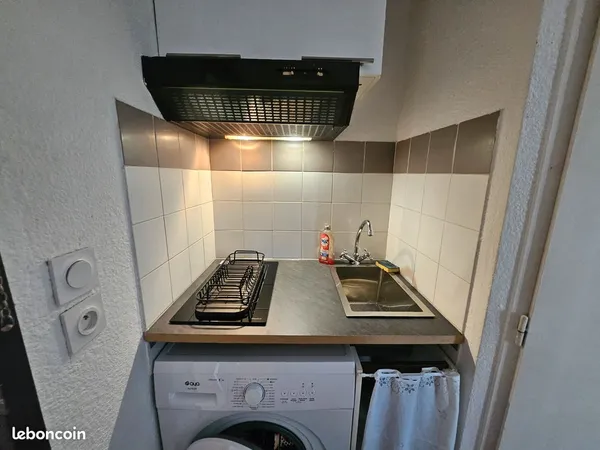 Studio meublé 18 m² refait à neuf - Idéal étudiant - Grenoble 
