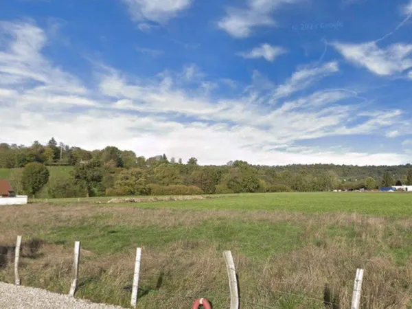 Terrain constructible 611 m² 