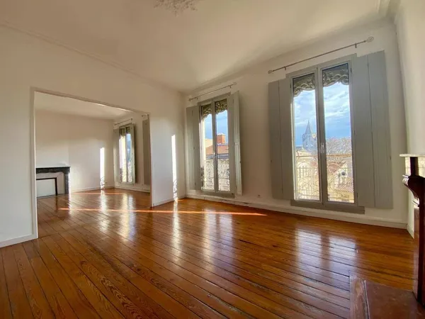 Appartement 5 pièces 140 m² 