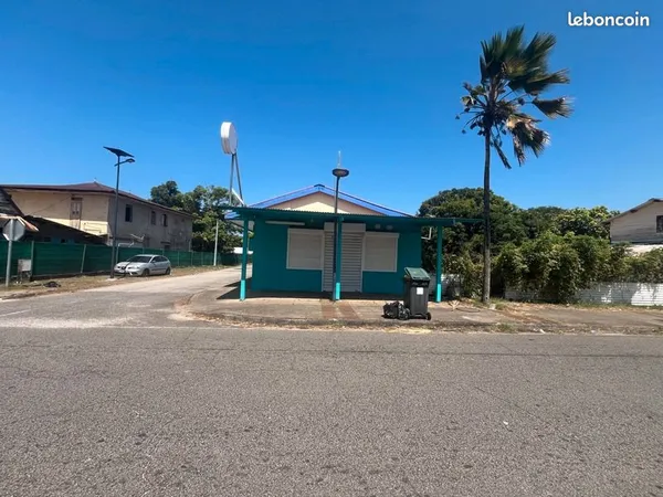 Local commercial 101 m² 