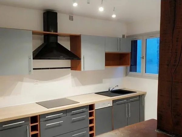 Studio 1 pièce 40 m² 