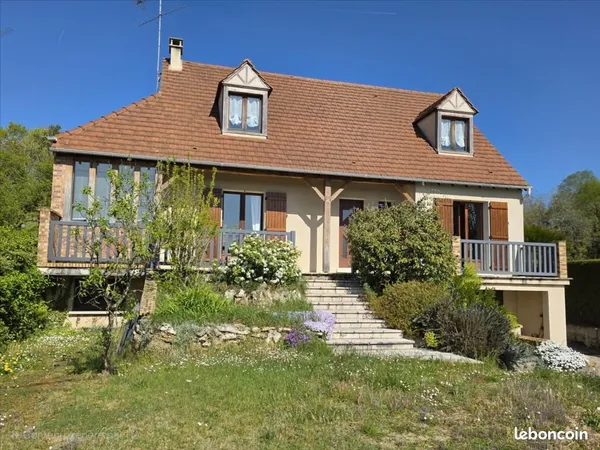 Maison 6 pièces 132 m² 