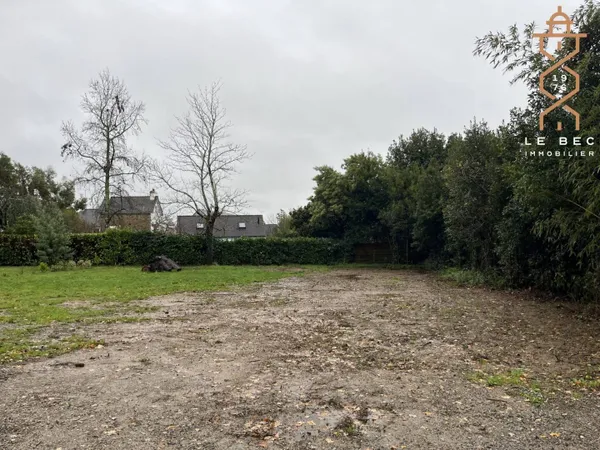 Terrain 621 m² 