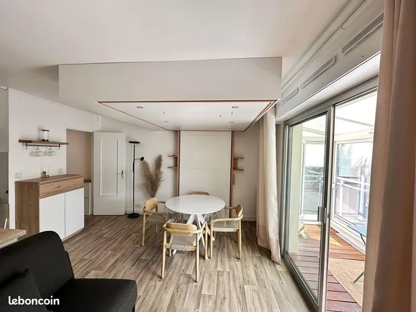 Studio 35 m2 avec loggia proche port de Vannes 