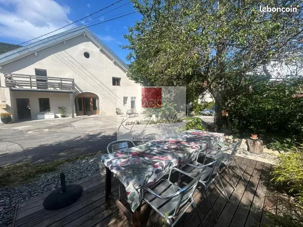 Maison de village 6 pièces 177 m² 