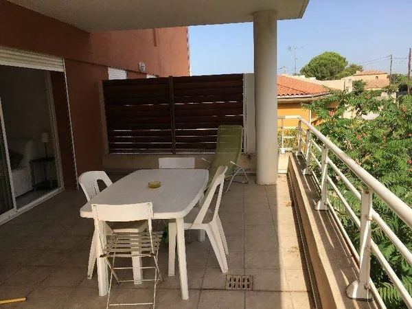 Studio 1 pièce 16 m² 