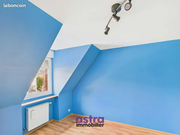 Maison avec garage 