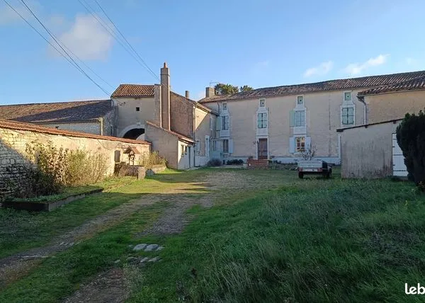 Maison 6 pièces 195 m² 