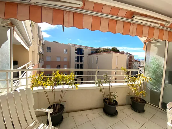 Appartement 2 pièce(s) 48 M² 