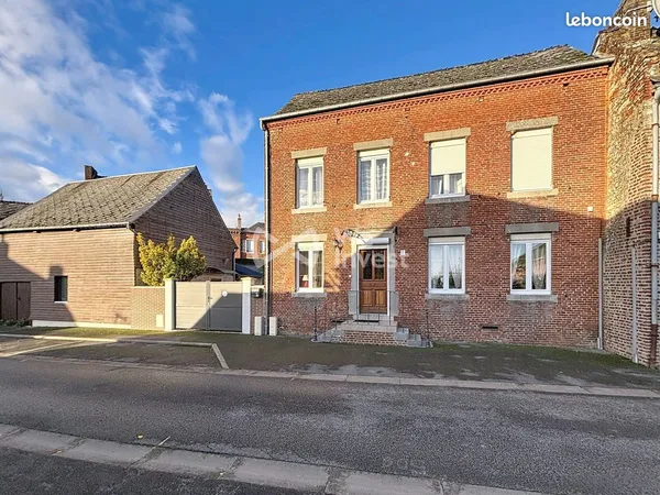 Maison 7 pièces 103 m² 