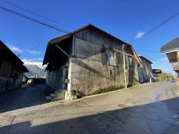 Triplex 4 pièces 130 m² 