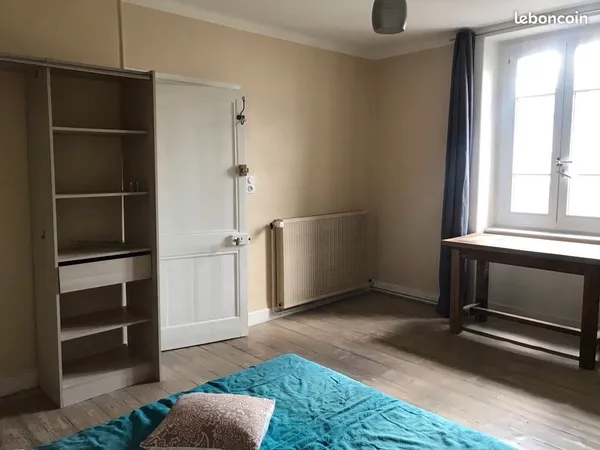 Chambre meublée Loyer tout inclus, centre ville 