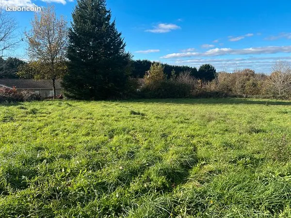 Terrain 730 m² 