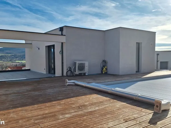 Maison 5 pièces 136 m² 